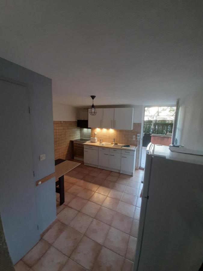 MAISON 100 M2, Terrasse 25 m2, Clim, 3 chbs avec tv, parking Pierrelatte Extérieur photo