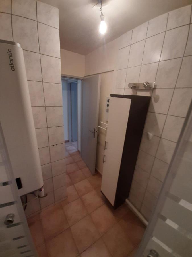 MAISON 100 M2, Terrasse 25 m2, Clim, 3 chbs avec tv, parking Pierrelatte Extérieur photo