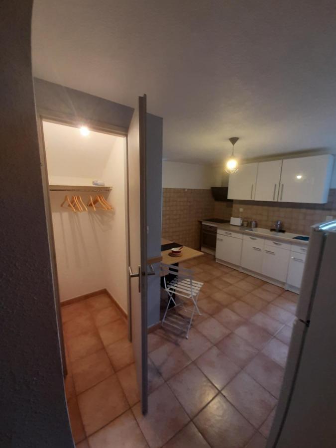 MAISON 100 M2, Terrasse 25 m2, Clim, 3 chbs avec tv, parking Pierrelatte Extérieur photo